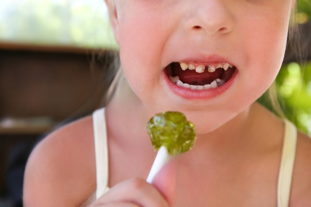 The Top Foods to Avoid for a Healthy Mouth