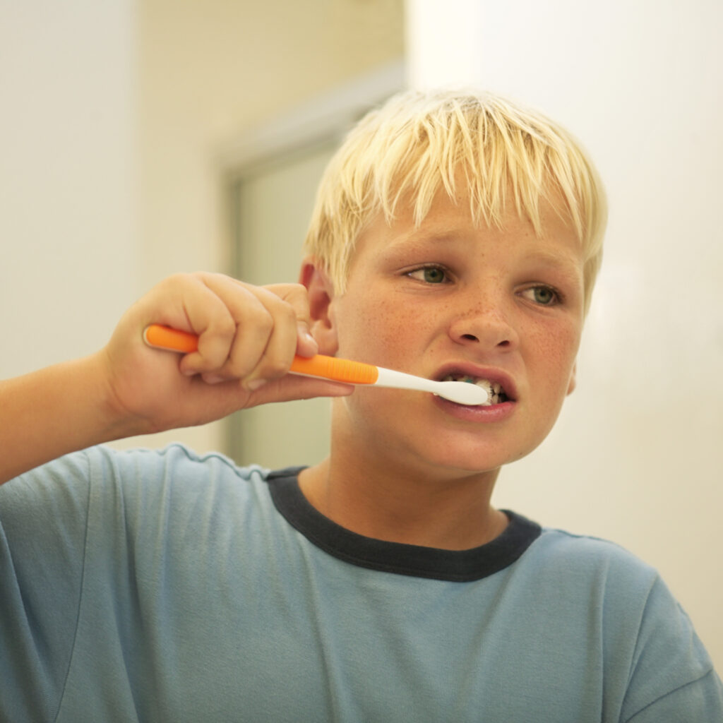 The Benefits of Brushing and Flossing in the Morning