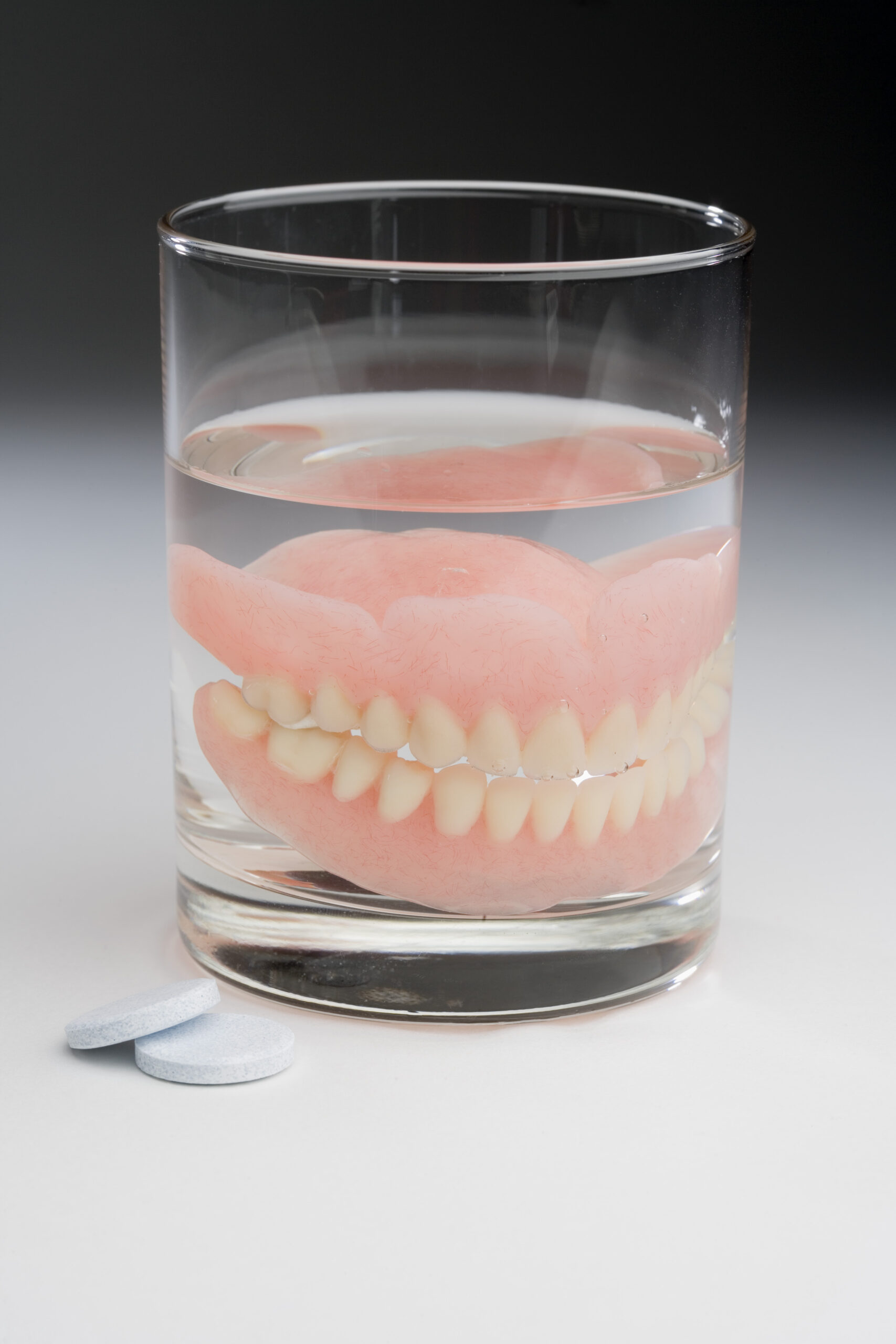 How to Properly Clean Your Dentures