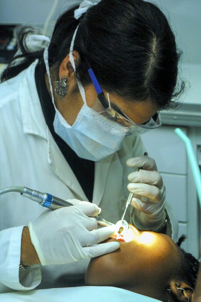 What to expect during a dental checkup