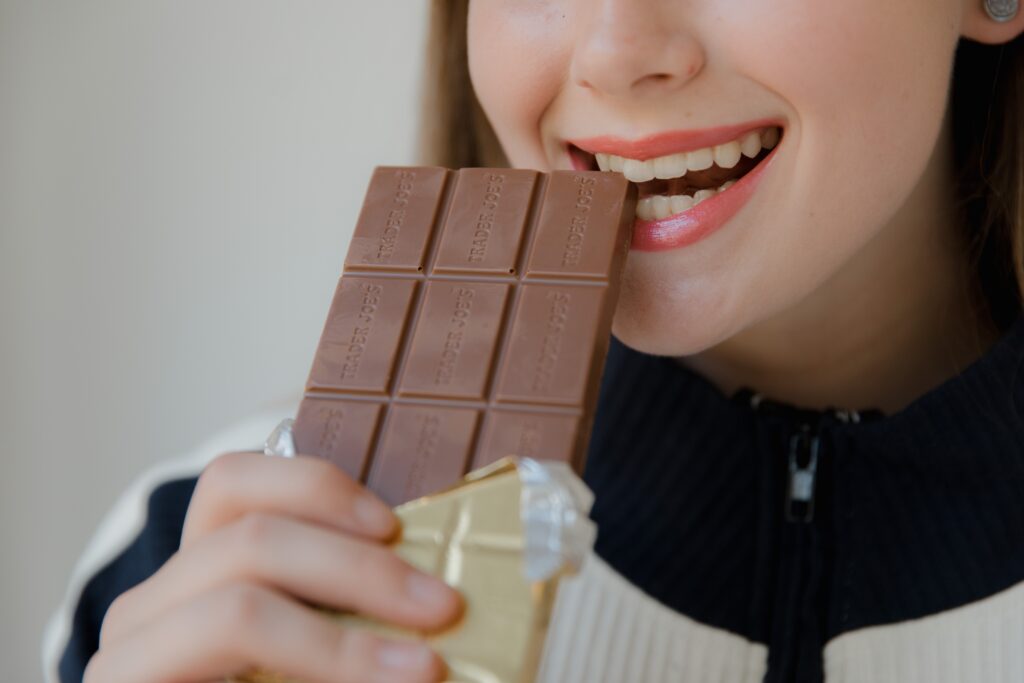 The Benefits of Eating Dark Chocolate for Your Teeth and Gums